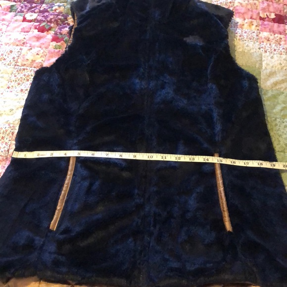 North Face Vest - Picture 4 of 4